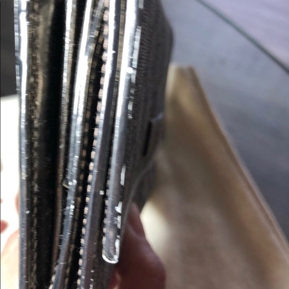 Authentic Rare Gucci Wallet - Picture 7 of 8